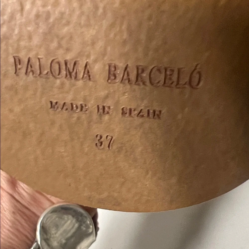 Paloma Barcelo Camel Platform Slides - Picture 4 of 9